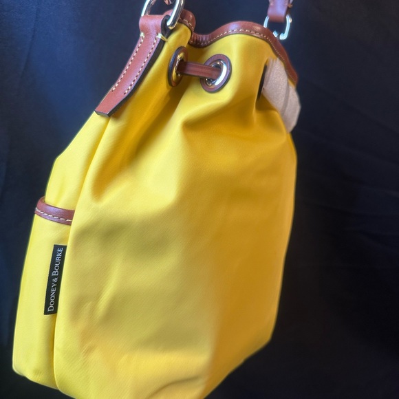 NWOT Dooney & Bourke Mustard Yellow Leather Trim Bucket Bag Purse - Picture 7 of 13